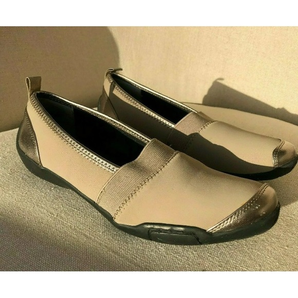 NEW ROSHOMMERSON 7.5SS Carol Pewter Stretch SlipOn - Picture 2 of 8